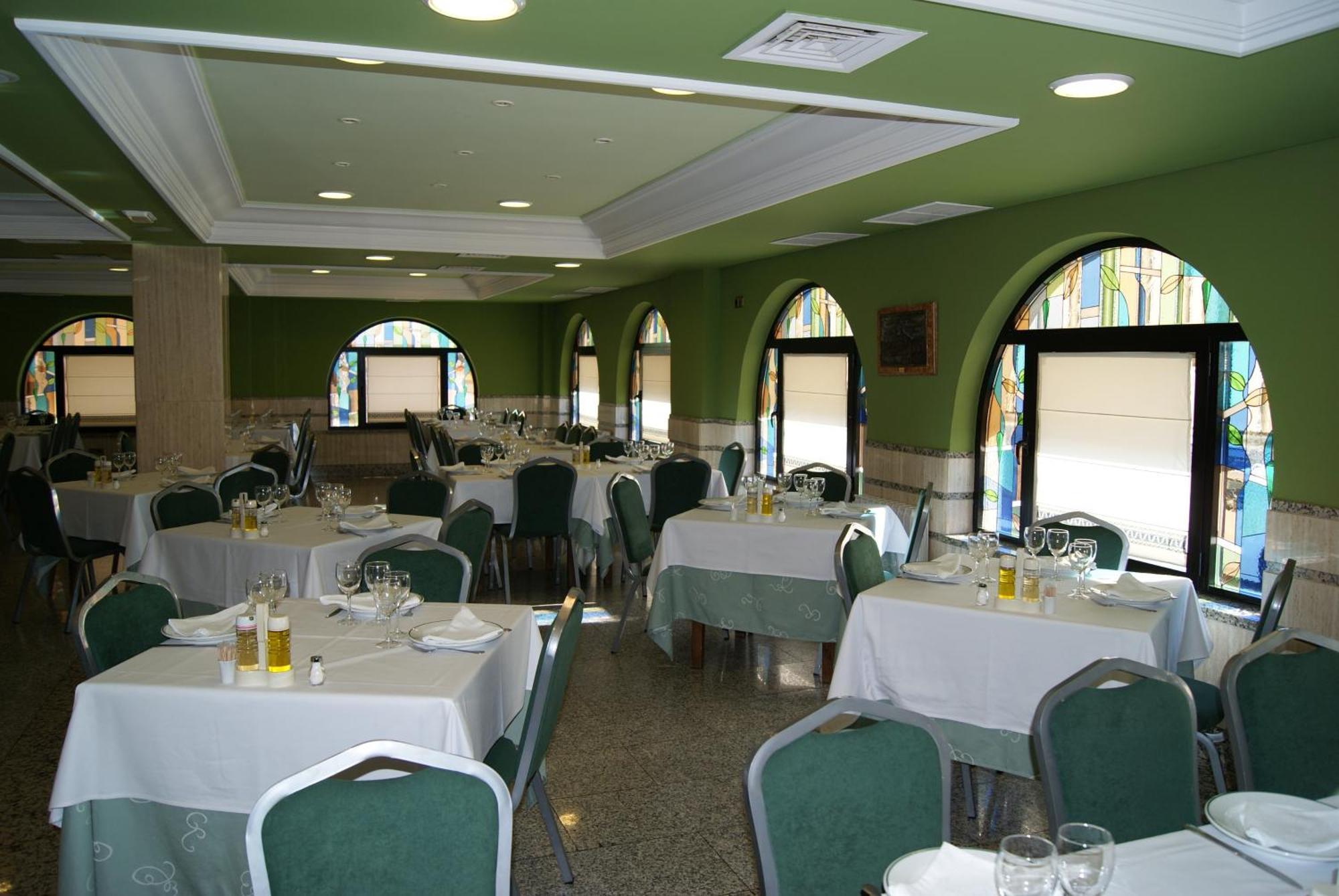 Hotel Alameda Alba De Tormes Exterior foto
