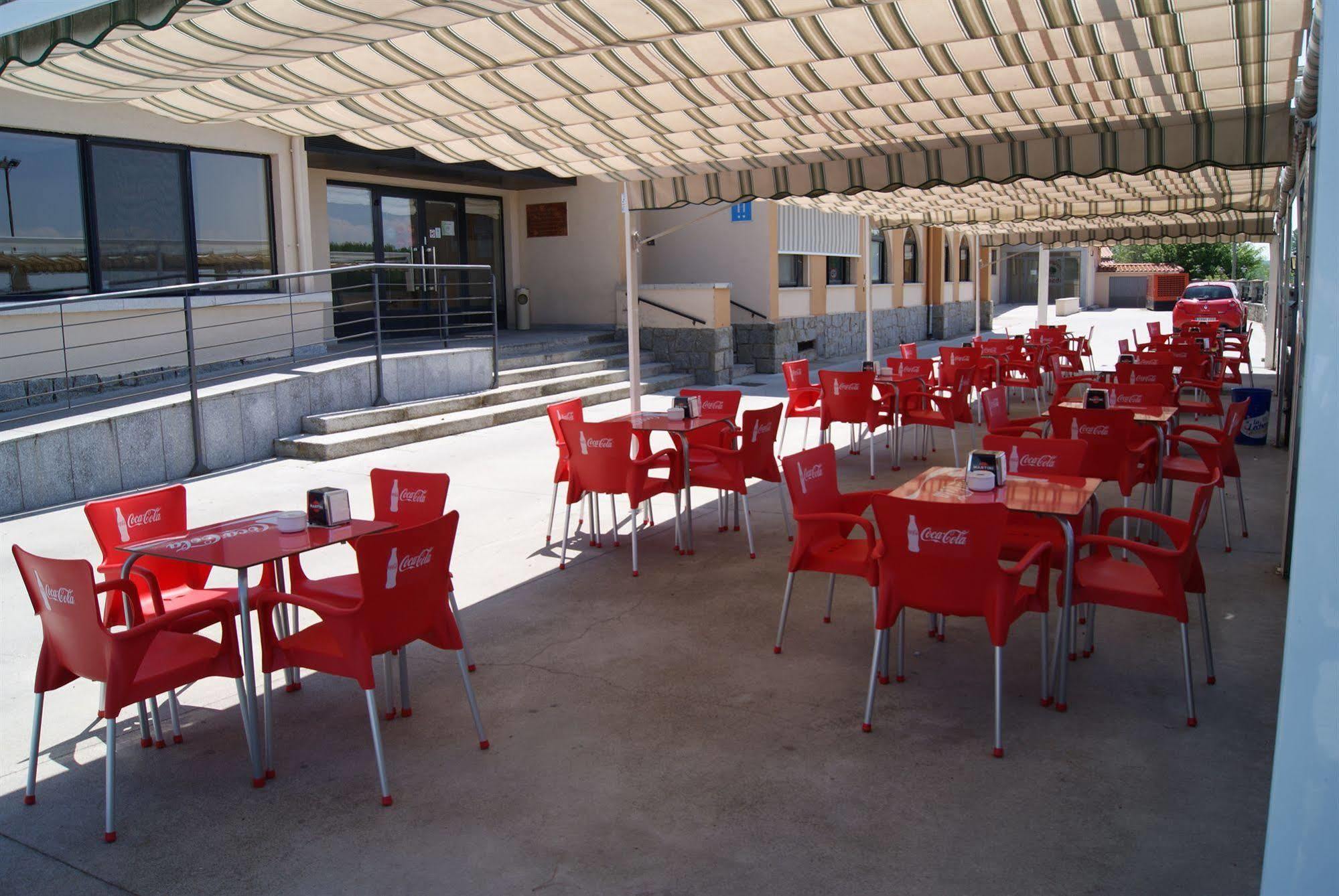 Hotel Alameda Alba De Tormes Exterior foto