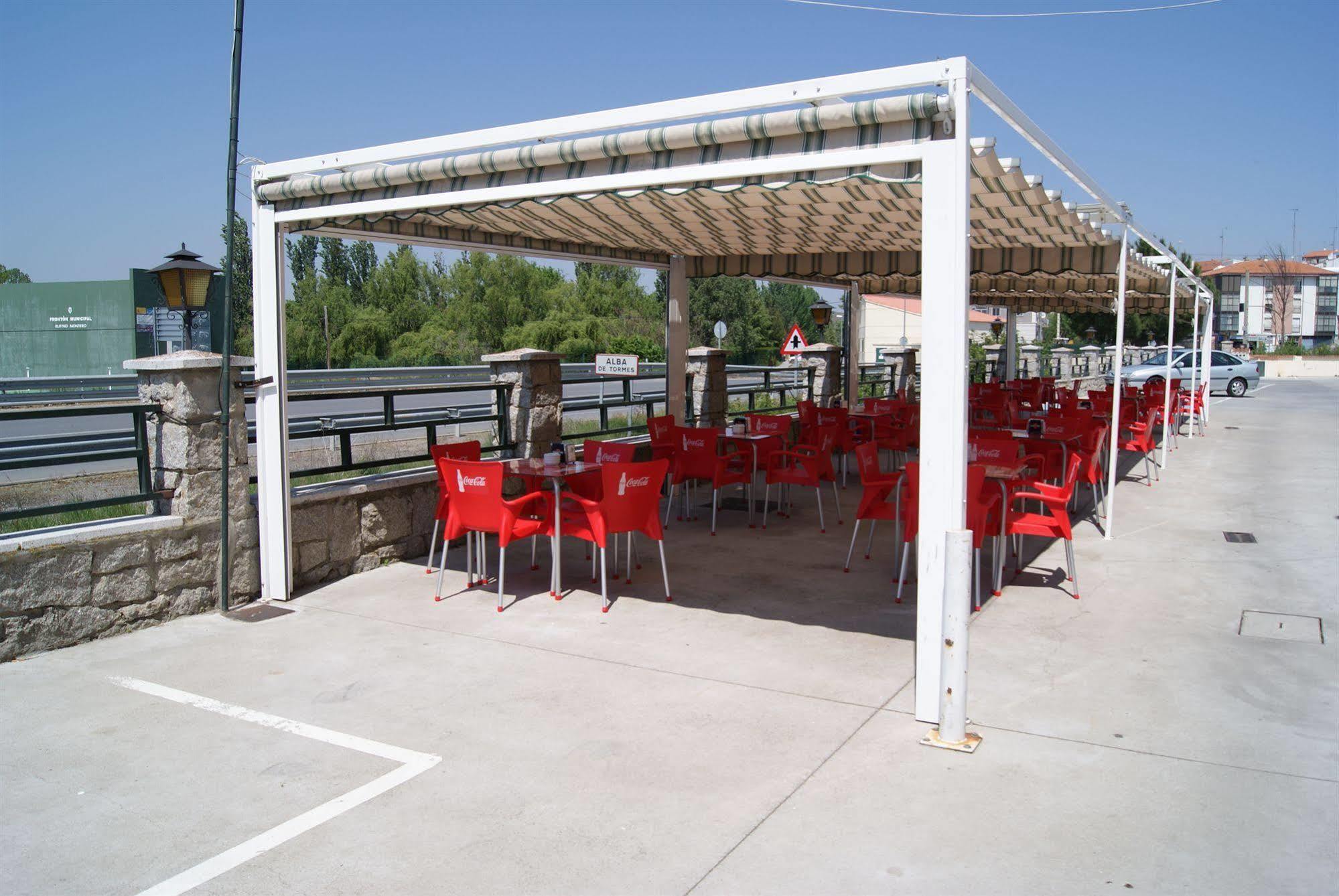Hotel Alameda Alba De Tormes Exterior foto